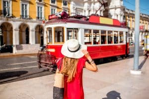 Where do expats live in Portugal