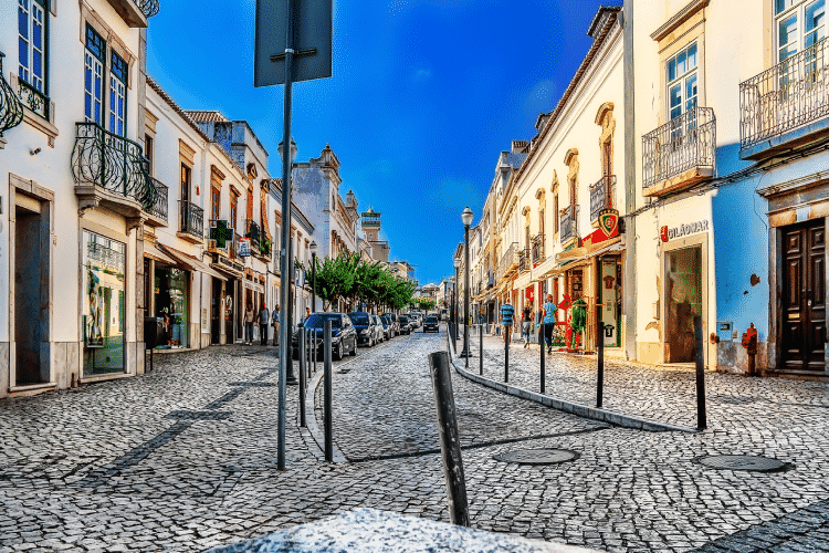 Pensioners in the Algarve enjoy a low cost of living