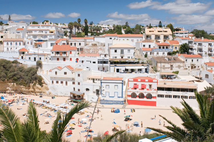 buying-a-house-in-the-algarve