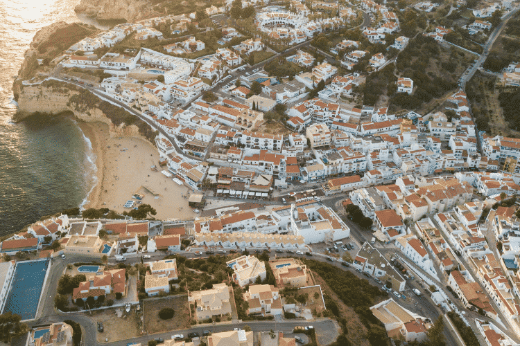 The Algarve is not always cheaper than Lisbon