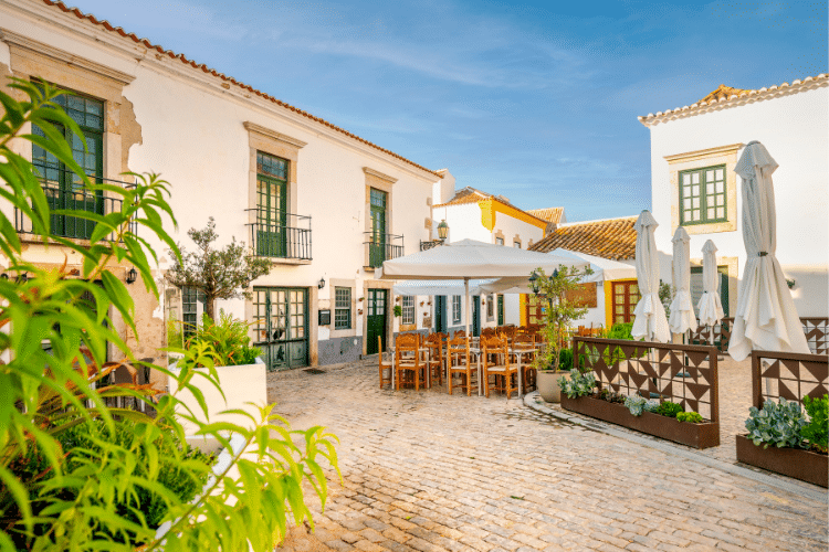traditional-house-in-the-algarve