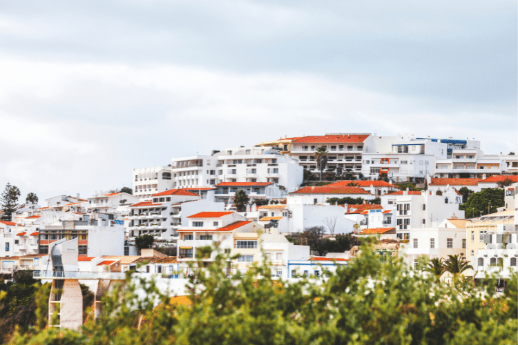 finding-a-house-in-the-algarve