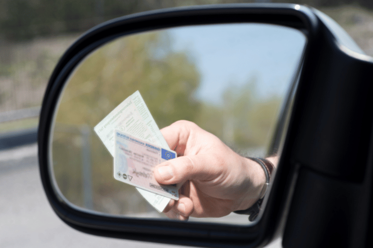 tirar carteira de motorista em Portugal