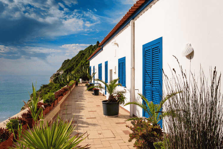 Como encontrar um imóvel para alugar no Algarve