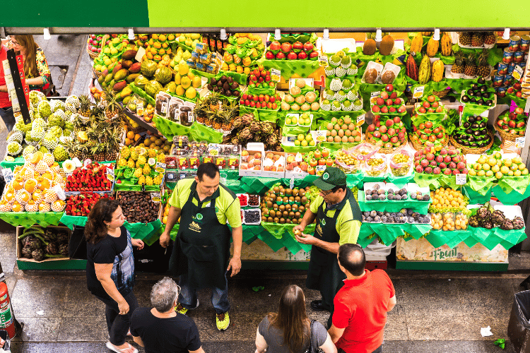 Gasto médio com alimentos em Faro