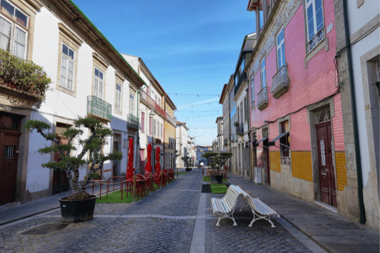 living-expenses-in-braga-comparison