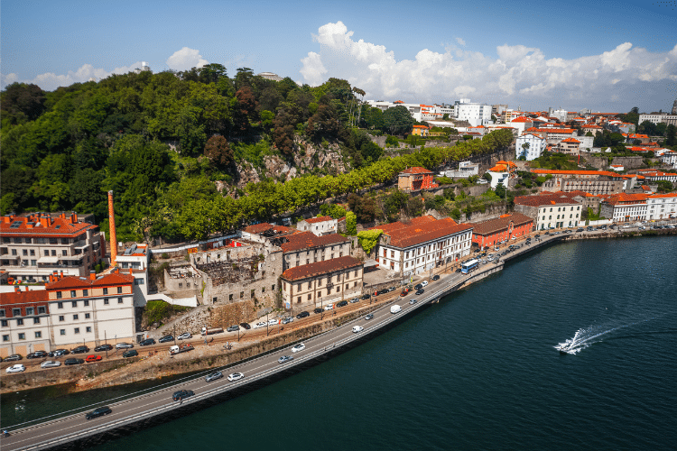 Quais são as cidades mais caras e mais baratas para alugar imóvel Portugal