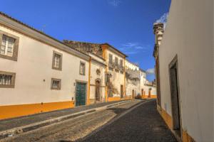 buying-a-house-in-evora
