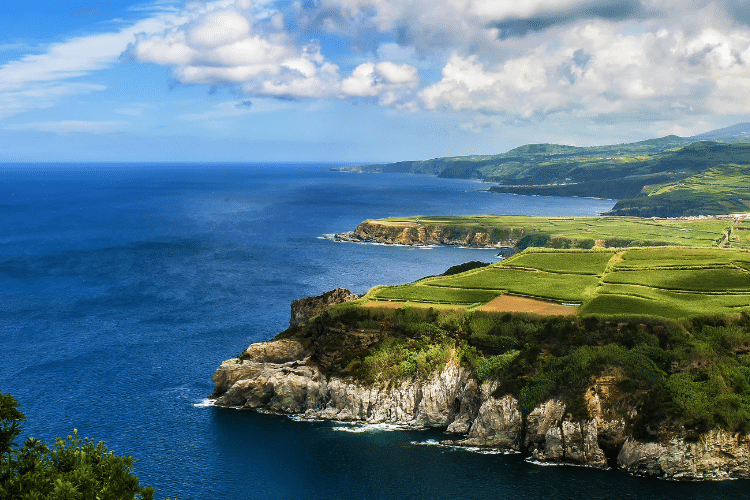 Prós de viver nos Açores