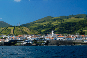 Prós e contras de se mudar para os Açores