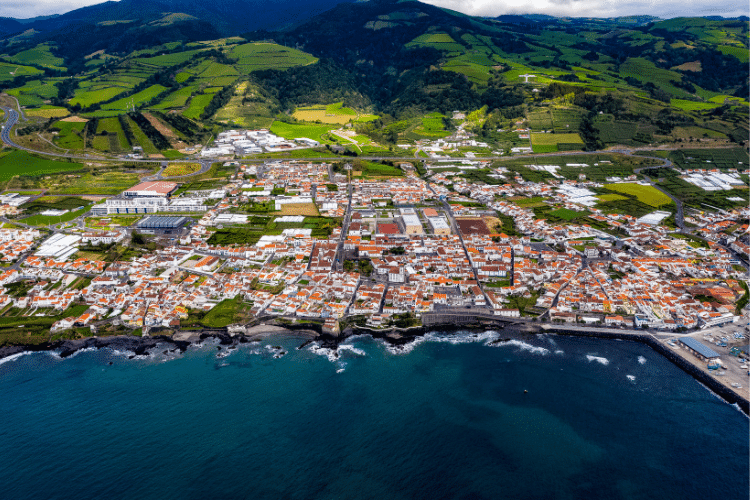 pros-and-cons-of-moving-to-the-azores