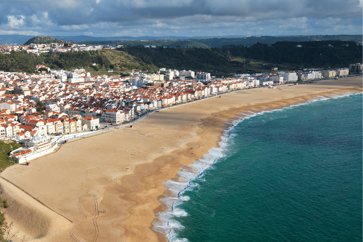 thailand-retirees-feel-safe-and-relaxed-in-portugal