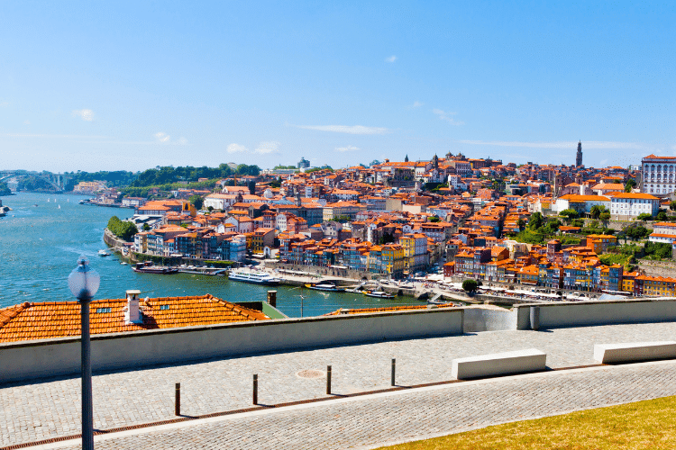 safe-neighborhoods-in-Porto