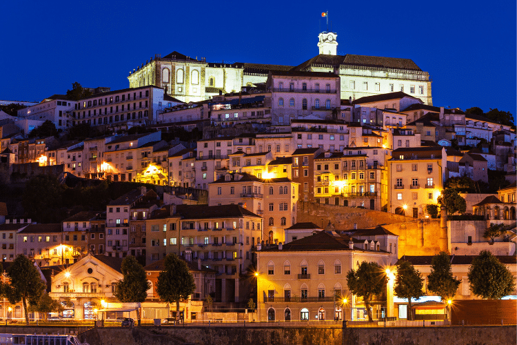 night-view-of-houses-in-coimbra