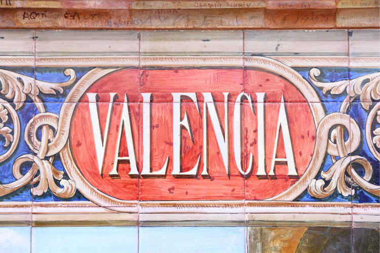 Pros-And-Cons-Of-Living-In-Valencia