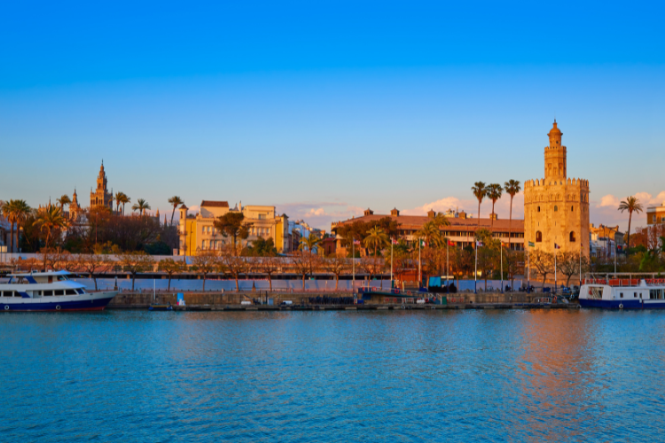 Pros-And-Cons-of-Living-in-Seville-A-Guide-for-Expats